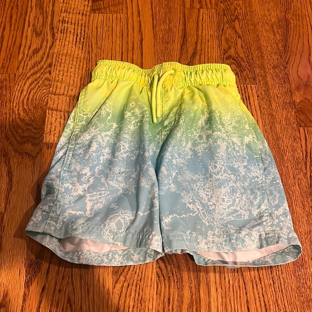 Cat & Jack Boy’s Green and Blue Swim Trunks Size S (6/7)
